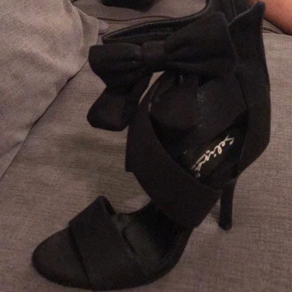 High heels size 8 - Picture 1 of 1